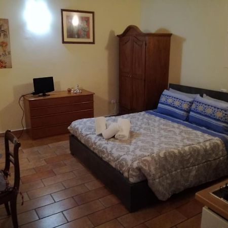 Via Della Posterna Apartman Spoleto Kültér fotó