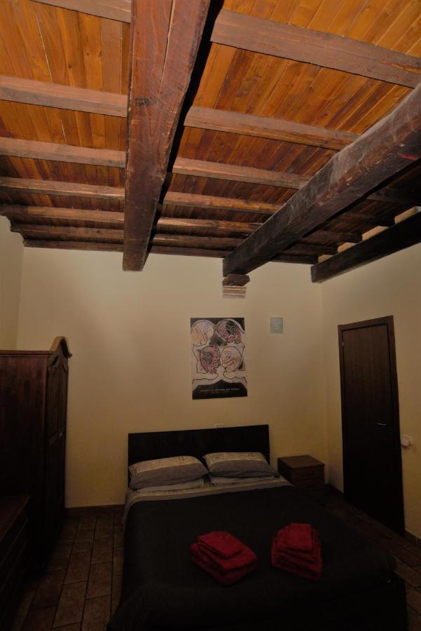 Via Della Posterna Apartman Spoleto Kültér fotó