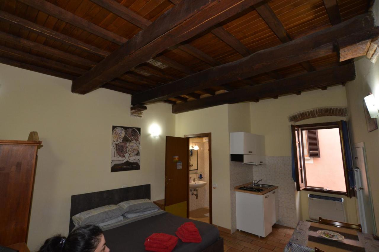 Via Della Posterna Apartman Spoleto Kültér fotó