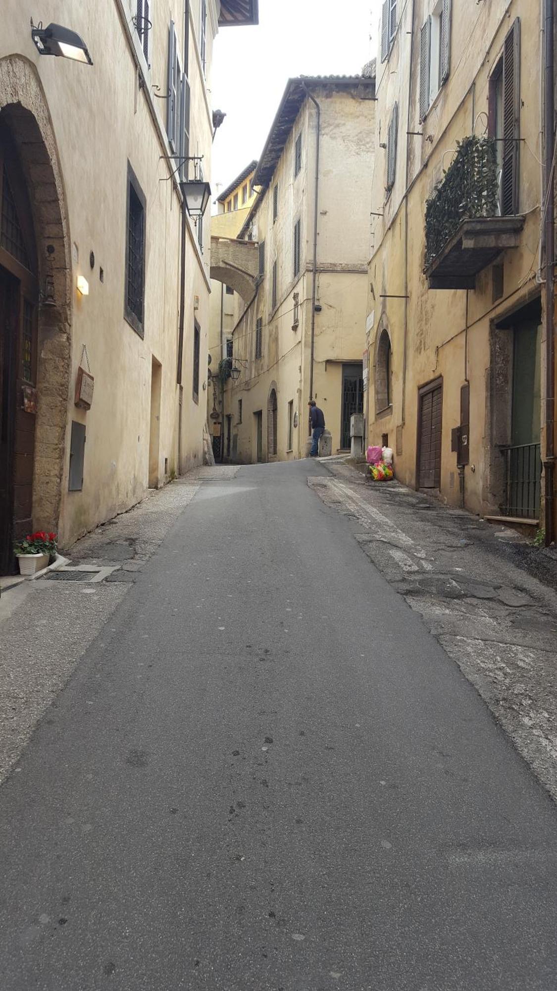 Via Della Posterna Apartman Spoleto Kültér fotó