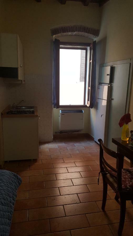 Via Della Posterna Apartman Spoleto Kültér fotó
