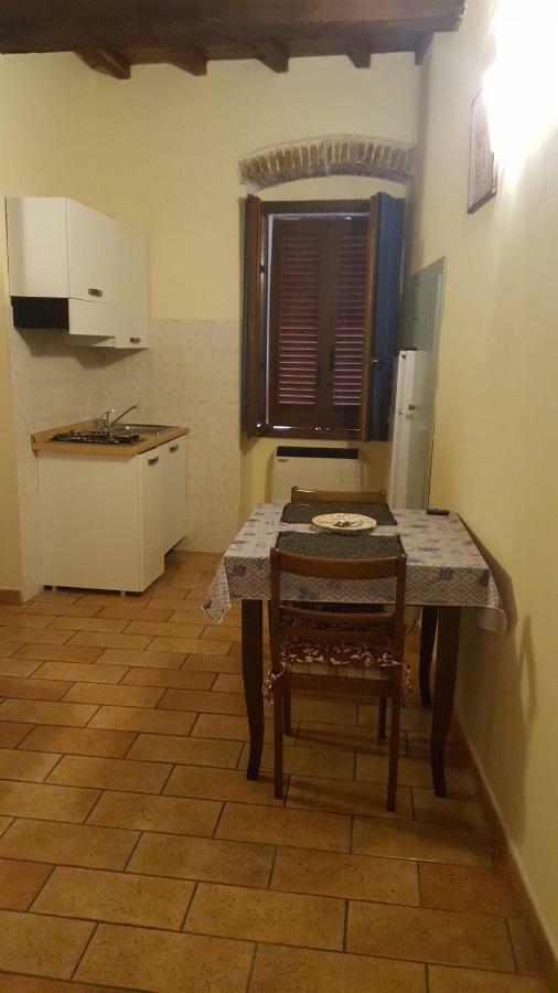 Via Della Posterna Apartman Spoleto Kültér fotó