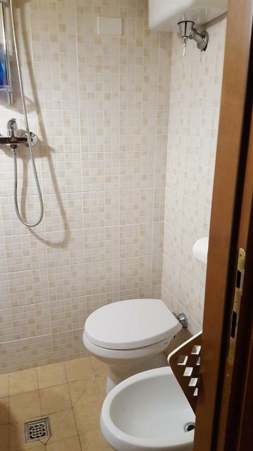 Via Della Posterna Apartman Spoleto Kültér fotó